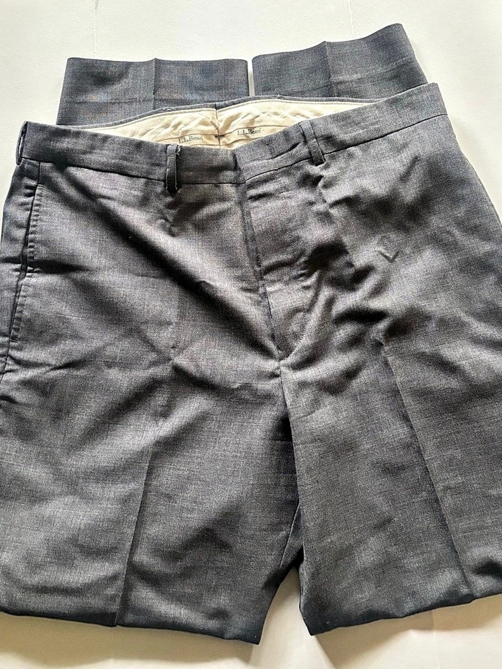 L.L.Bean Men's Gray Chino Pants Like New